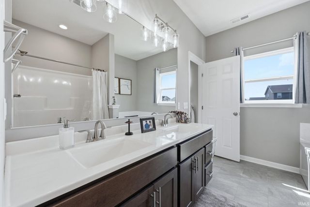 12513 Palmira Boulevard, Fort Wayne, IN 46818