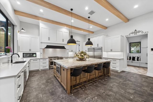 10897 Lake Forest Drive, Conroe, TX 77384