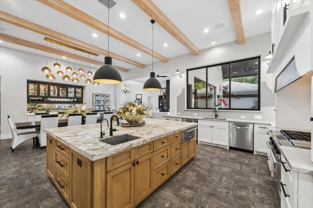 10897 Lake Forest Drive, Conroe, TX 77384