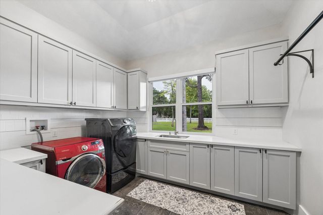 10897 Lake Forest Drive, Conroe, TX 77384
