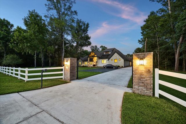 10897 Lake Forest Drive, Conroe, TX 77384