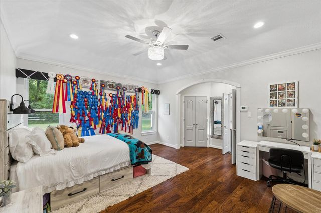 10897 Lake Forest Drive, Conroe, TX 77384