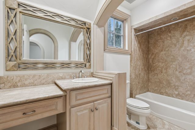 44 Armstrong Drive, Frisco, TX 75034