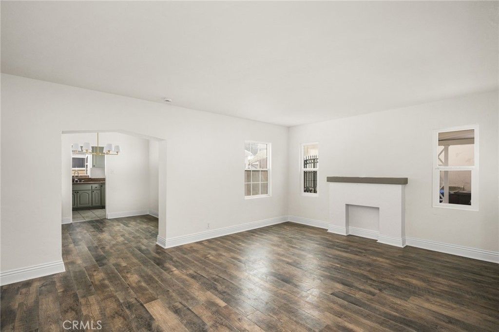 2146 Golden, Long Beach, CA 90806 — photo 4