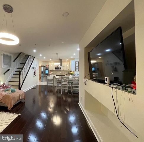 147 LEXINGTON AVE, Lansdowne, PA 19050