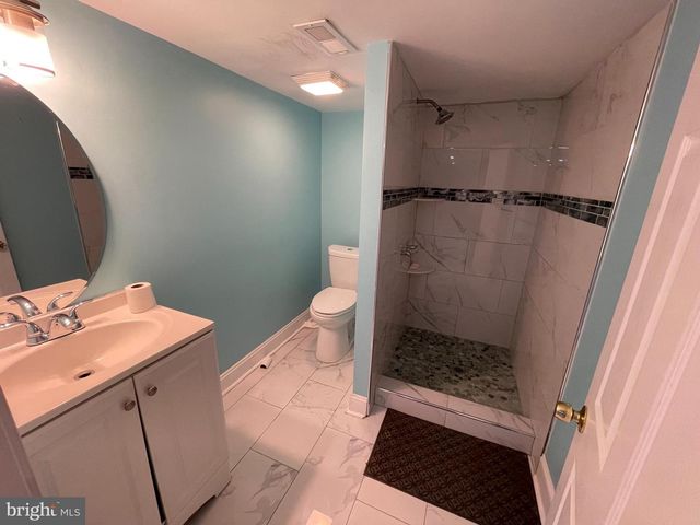 147 LEXINGTON AVE, Lansdowne, PA 19050