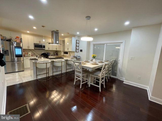 147 LEXINGTON AVE, Lansdowne, PA 19050