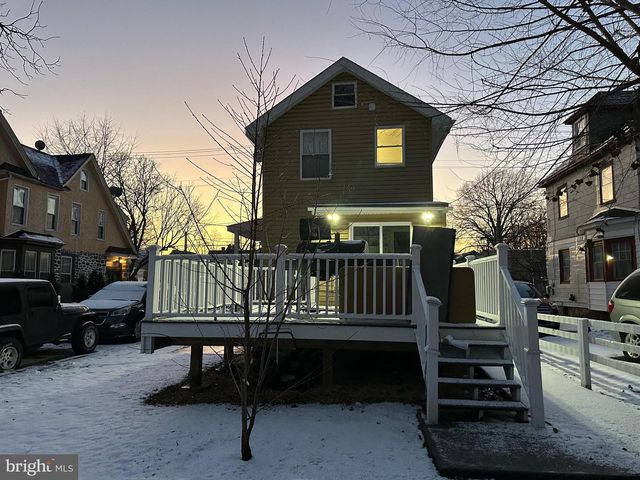 147 LEXINGTON AVE, Lansdowne, PA 19050