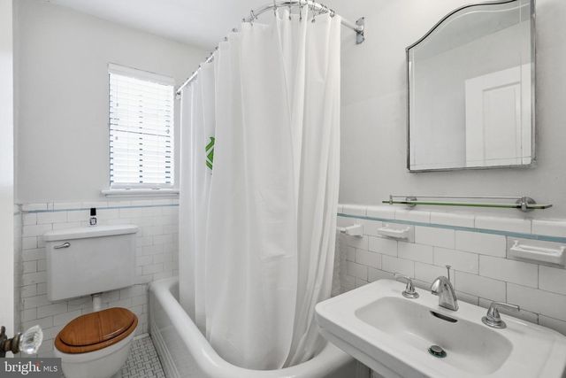 3721 MASSACHUSETTS AVE NW, Washington, DC 20016