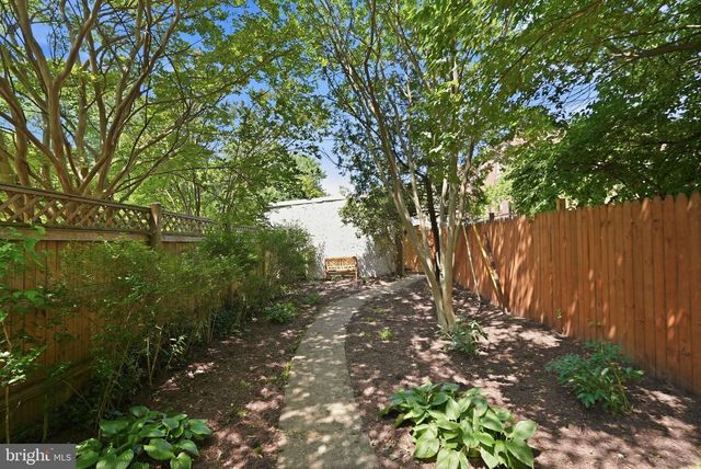 3721 MASSACHUSETTS AVE NW, Washington, DC 20016