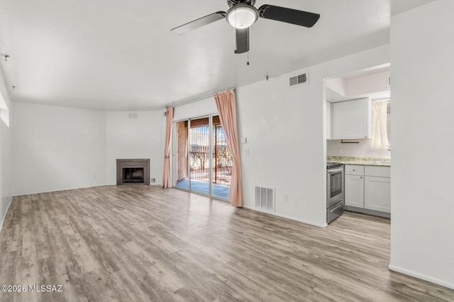 2601 W Broadway Blvd Apt 286, Tucson, AZ 85745