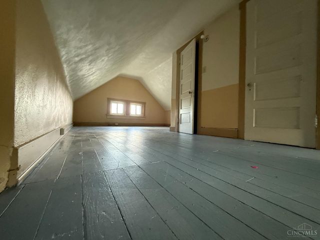 3533 Evanston Avenue, Cincinnati, OH 45207