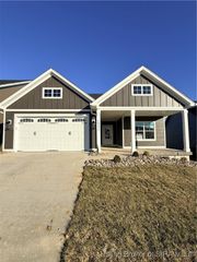 1032 Oskin Drive 205, Georgetown, IN 47122