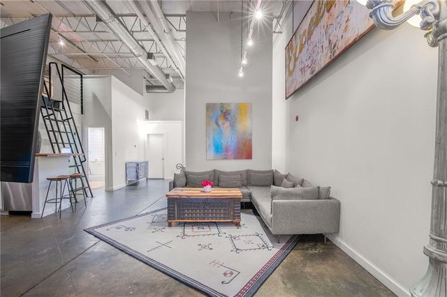 174 Chester Avenue SE 102, Atlanta, GA 30316