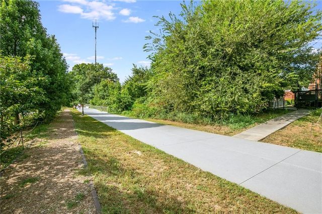 174 Chester Avenue SE 102, Atlanta, GA 30316