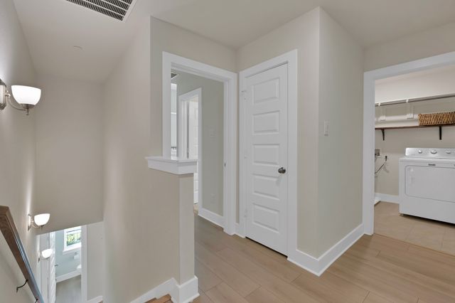 7608 Resting Mews, North Richland Hills, TX 76182