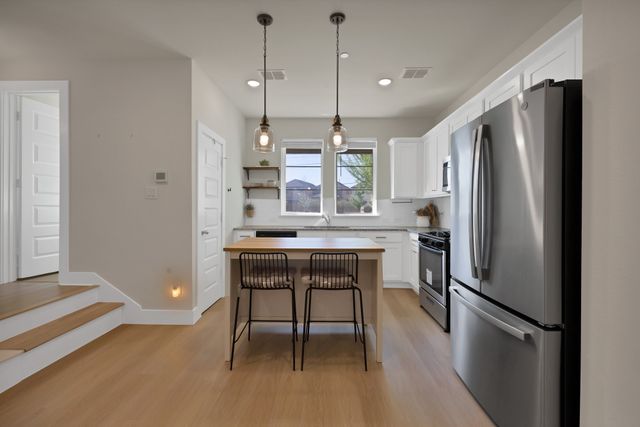 7608 Resting Mews, North Richland Hills, TX 76182