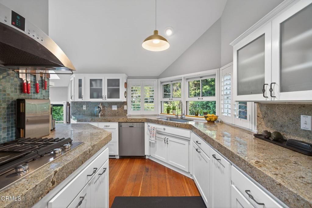 Image 16 of property listing at 130 Hermosillo Road, Montecito, CA 93108