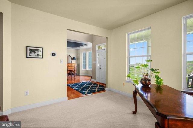 304 HERINGTON DR, Reading, PA 19608