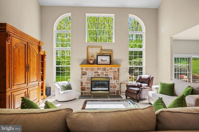 304 HERINGTON DR, Reading, PA 19608