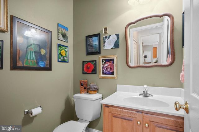 304 HERINGTON DR, Reading, PA 19608