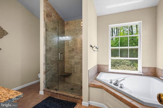 304 HERINGTON DR, Reading, PA 19608