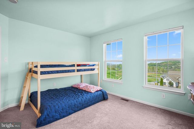 304 HERINGTON DR, Reading, PA 19608