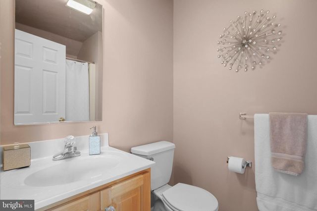 304 HERINGTON DR, Reading, PA 19608