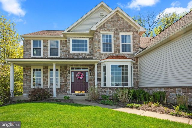 304 HERINGTON DR, Reading, PA 19608