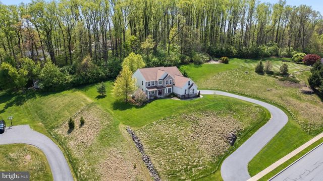 304 HERINGTON DR, Reading, PA 19608