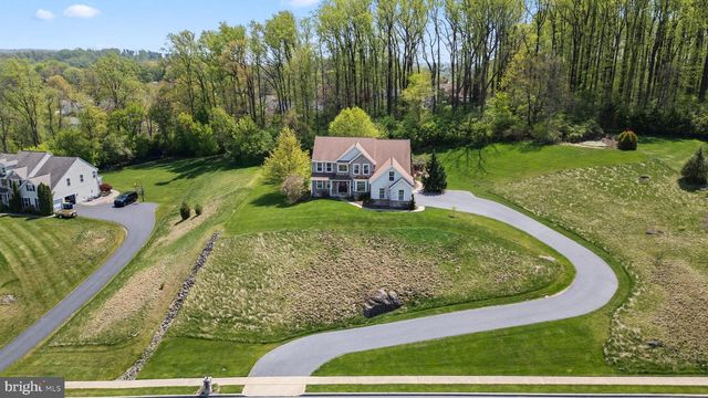 304 HERINGTON DR, Reading, PA 19608