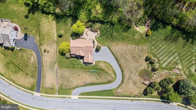 304 HERINGTON DR, Reading, PA 19608