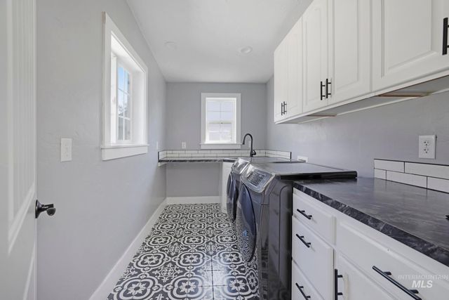 2024 Julie Ln, Twin Falls, ID 83301