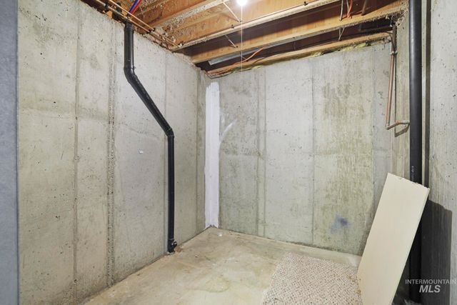 2024 Julie Ln, Twin Falls, ID 83301