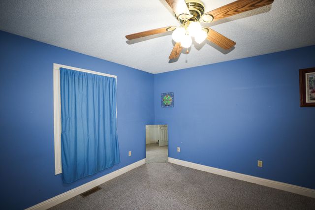 2678 KY - 229, Gray, KY 40734