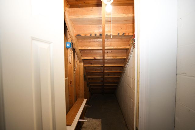 2678 KY - 229, Gray, KY 40734