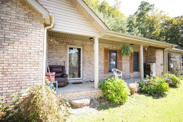 2678 KY - 229, Gray, KY 40734