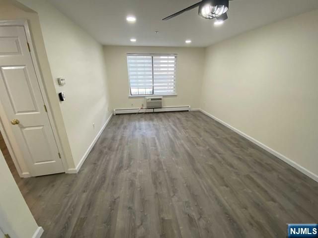2002 Hawthorne Lane, Mahwah, NJ 07430