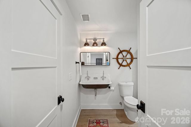 8182 Mountain Shore Drive, Sherrills Ford, NC 28673