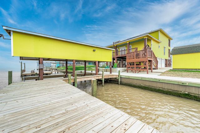 1989 County Road 230, Sargent, TX 77414