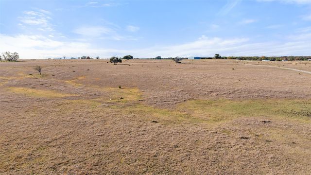 2501 County Road 224, Florence, TX 76527