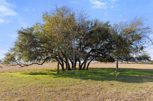 2501 County Road 224, Florence, TX 76527