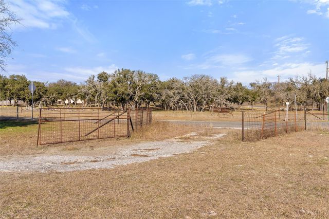 2501 County Road 224, Florence, TX 76527