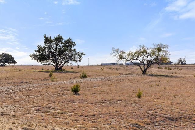 2501 County Road 224, Florence, TX 76527