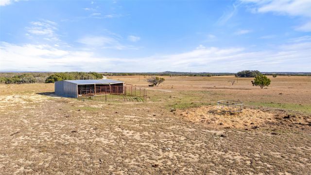 2501 County Road 224, Florence, TX 76527