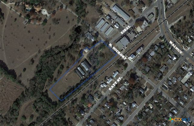 415 N Hickory Avenue, New Braunfels, TX 78130