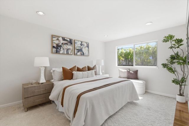 255 S Rengstorff Avenue 7, Mountain View, CA 94040