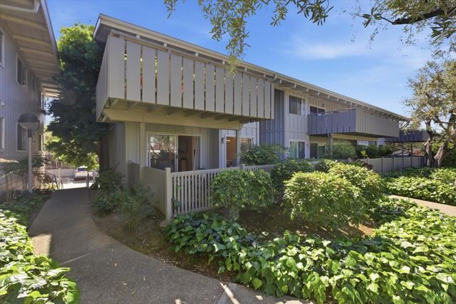 255 S Rengstorff Avenue 7, Mountain View, CA 94040