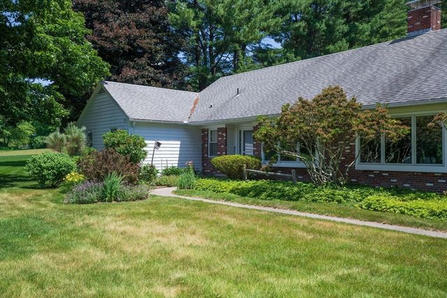 1196 Florence Rd, Northampton, MA 01062