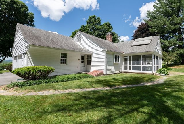 1196 Florence Rd, Northampton, MA 01062
